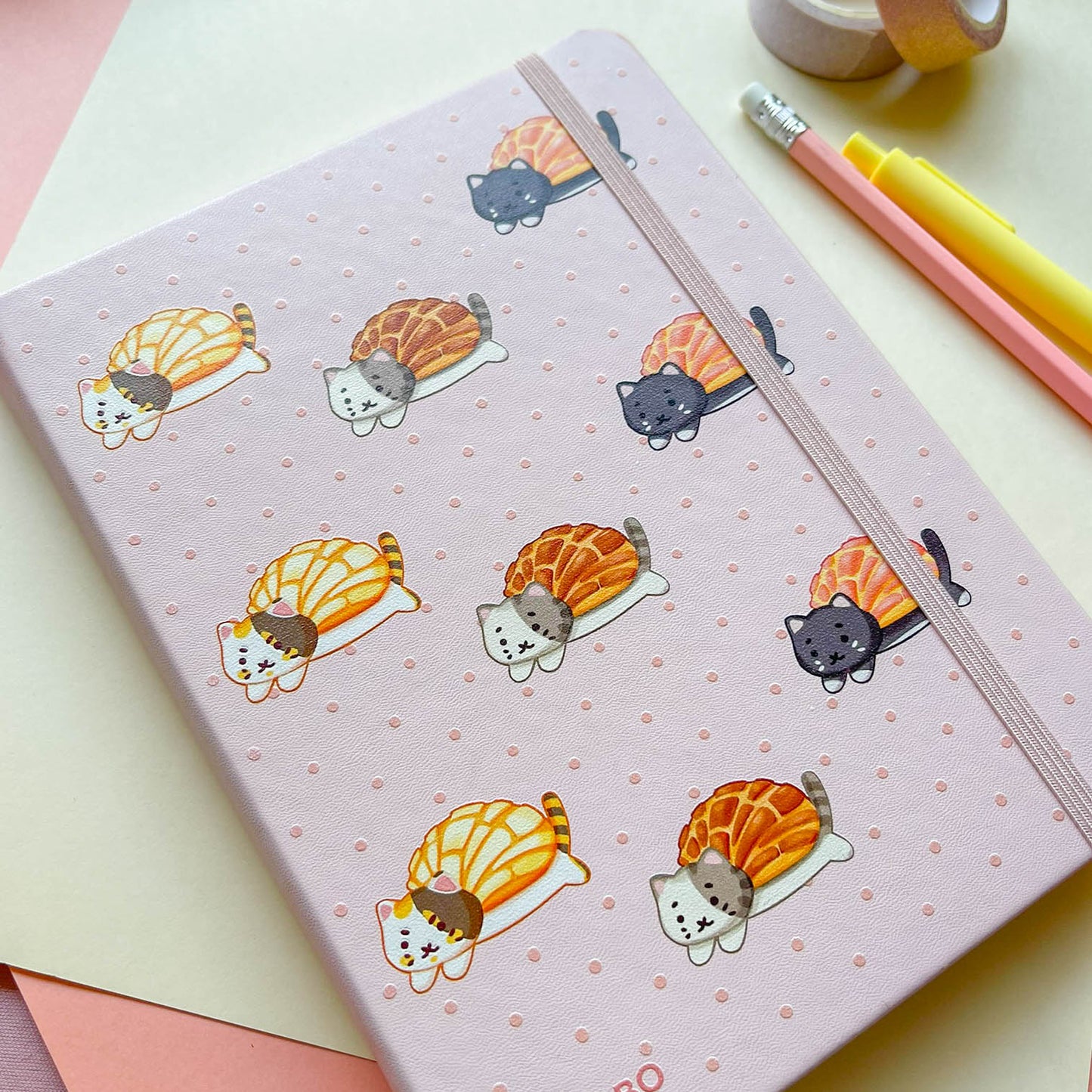 Dotted Journal - Concha Cats